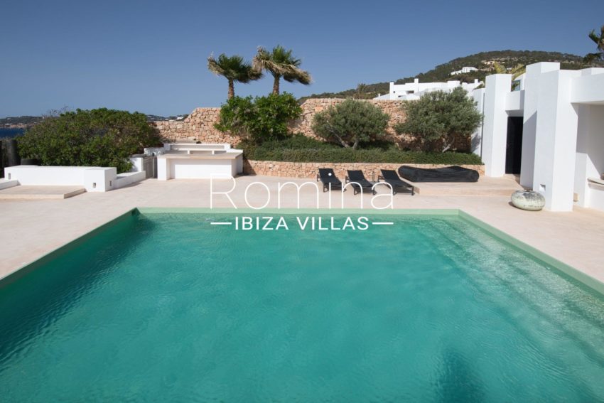 1.0 RV5241-01 VILLA MARINE ROMINA IBIZA VILLAS & CO