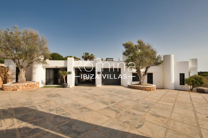 6.1 RV5241-01 VILLA MARINE ROMINA IBIZA VILLAS & CO