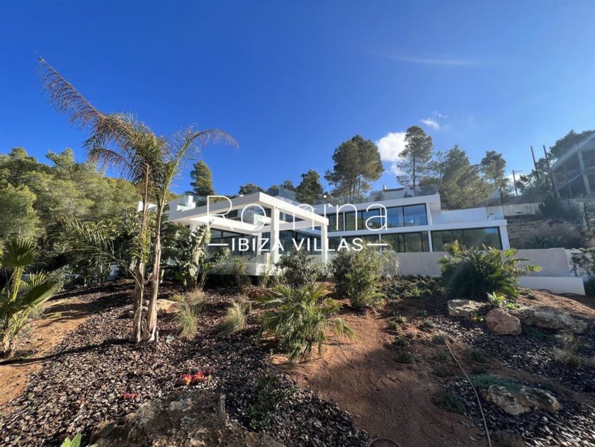 RIV-ibiza-1705069453110335new-build-5-bedroom-villa-with-sea-and-sunset-views-for-sale-near-cala-salada-ibiza_(5)