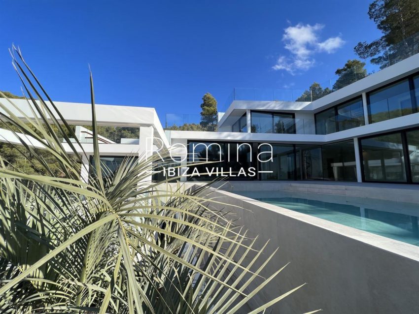 RIV-ibiza-1705069453110337new-build-5-bedroom-villa-with-sea-and-sunset-views-for-sale-near-cala-salada-ibiza_(7)