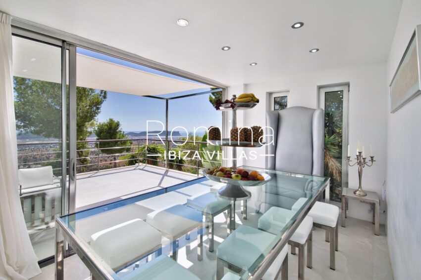 4.4 RV5290-108 VILLA ROCA ROMINA IBIZA VILLAS