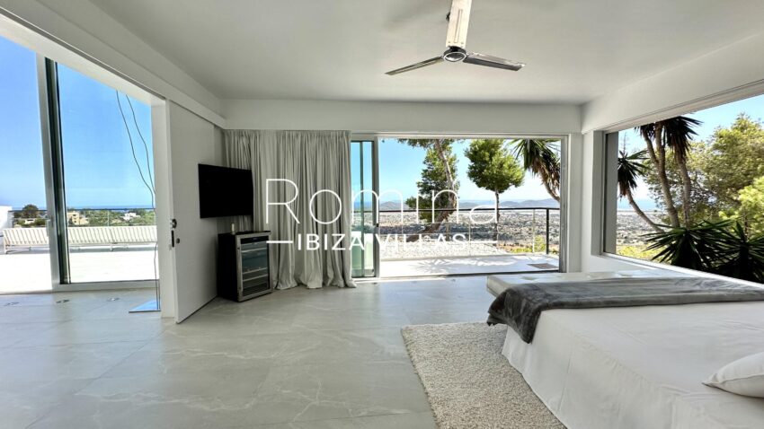 8.3 RV5290-108 VILLA ROCA ROMINA IBIZA VILLAS