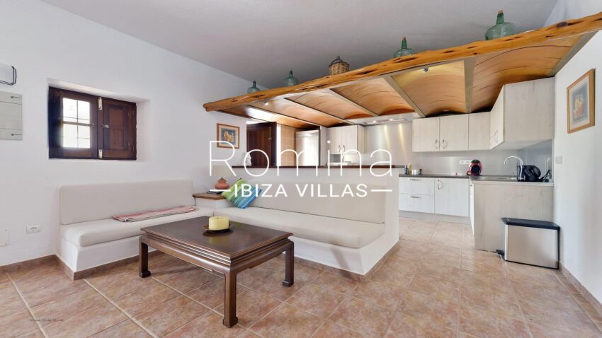 Villa-Can-Aloe-Ibiza-22-min