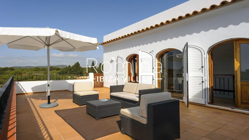 Villa-Can-Aloe-Ibiza-33-min