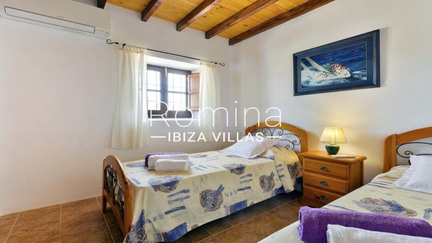 Villa-Can-Aloe-Ibiza-42-min