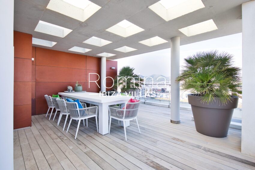 0.5.1 ROMINA IBIZA VILLAS & CO PENTHOUSE IKEBENA RV5307-02