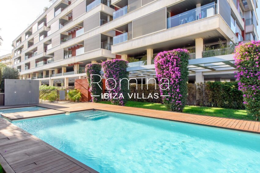 28 ROMINA IBIZA VILLAS & CO PENTHOUSE IKEBENA RV5307-02