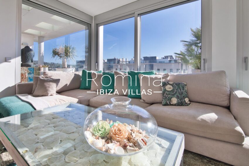 3.2 ROMINA IBIZA VILLAS & CO PENTHOUSE IKEBENA RV5307-02