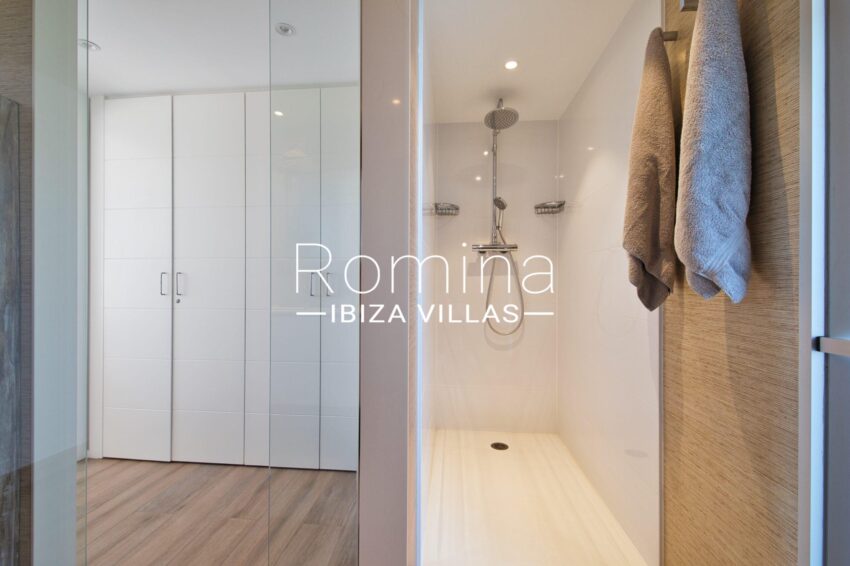 5.2 ROMINA IBIZA VILLAS & CO PENTHOUSE IKEBENA RV5307-02